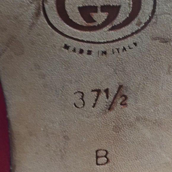 Gucci Red Pointed Toe Kitten Heels Sz 37.5 - Picture 6 of 15